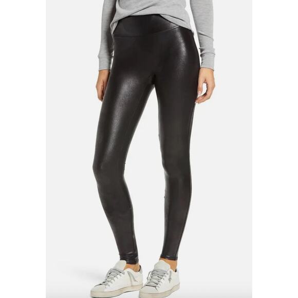 Spanx Leggings Womens Medium Petite Black Faux Leather High Rise Pants 2437Q - Picture 1 of 11